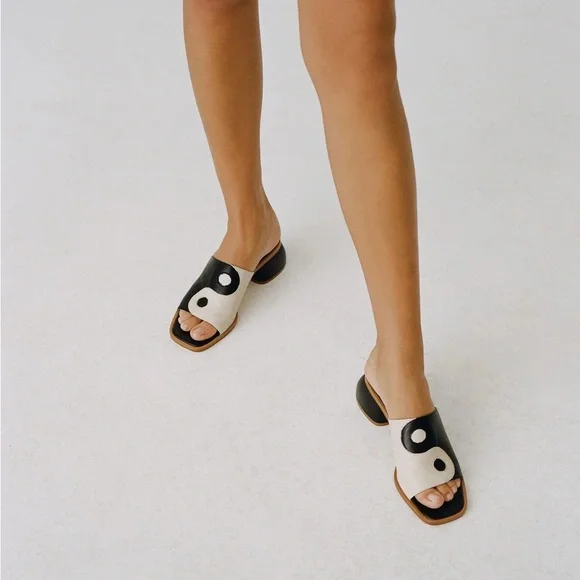 Paloma Wool Balance Talia Yin Yang Leather Heels - Picture 3 of 8